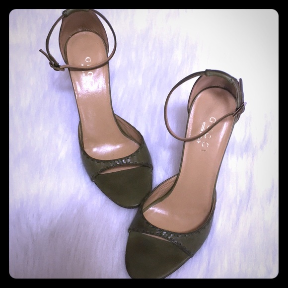 Authentic Gucci Sandals - Picture 2 of 6